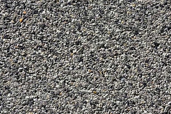 選擇瀝青生產(chǎn)廠家需要考慮多方面因素！